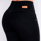 JEAN ELASTICO TIRO ALTO PUSH-UP NEGRO