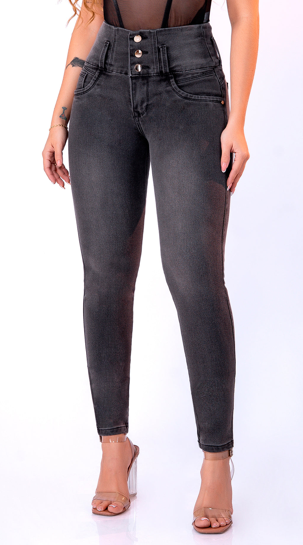 JEAN ELASTICO TIRO ALTO PUSH-UP GRIS