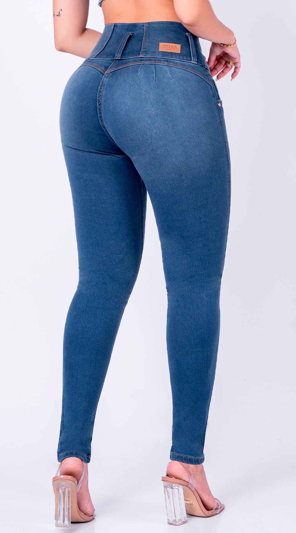 JEAN ELASTICO TIRO ALTO PUSH-UP AZUL MEDIO