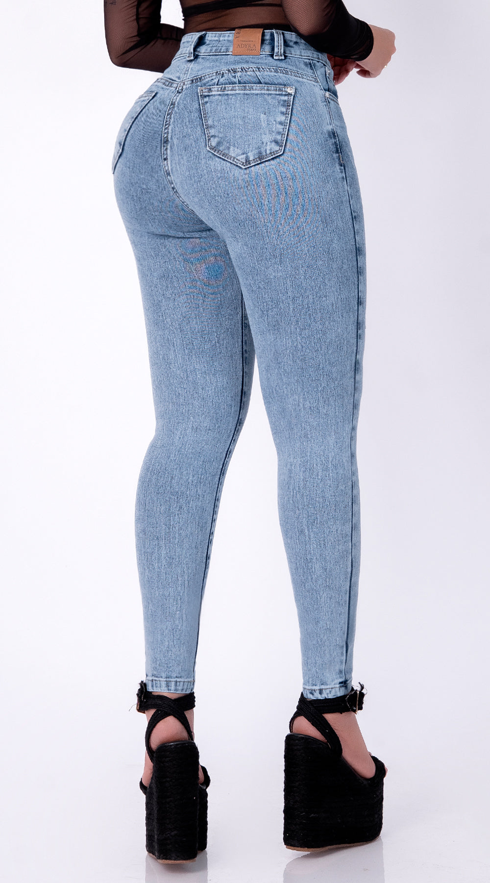JEAN ELASTICO SKINNY AZUL CLARO