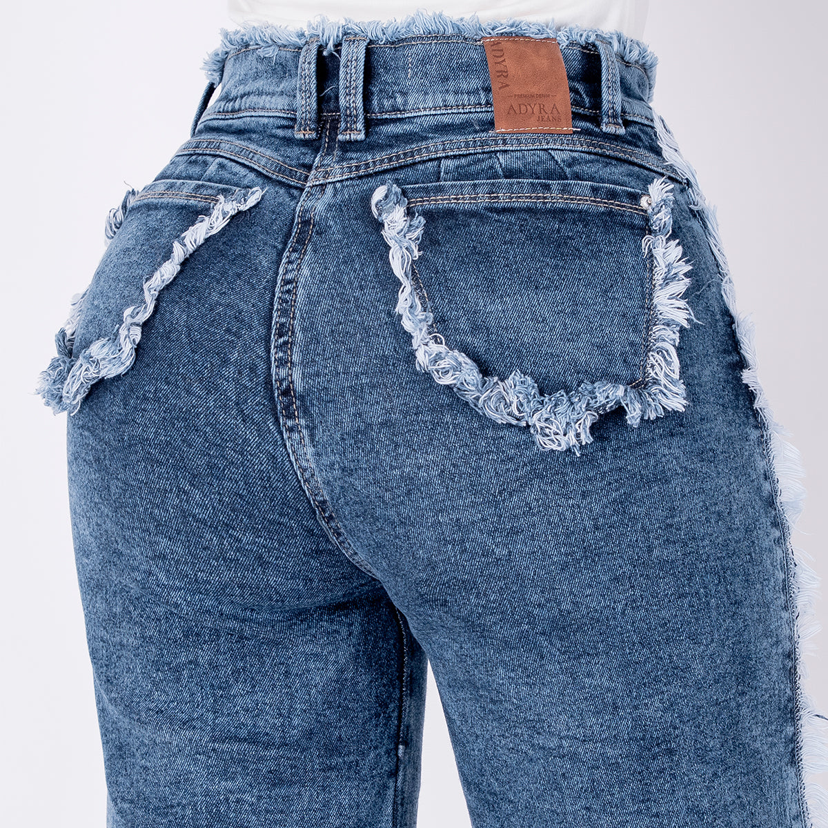 BERMUDA JEAN ELASTICO AZUL OSCURO